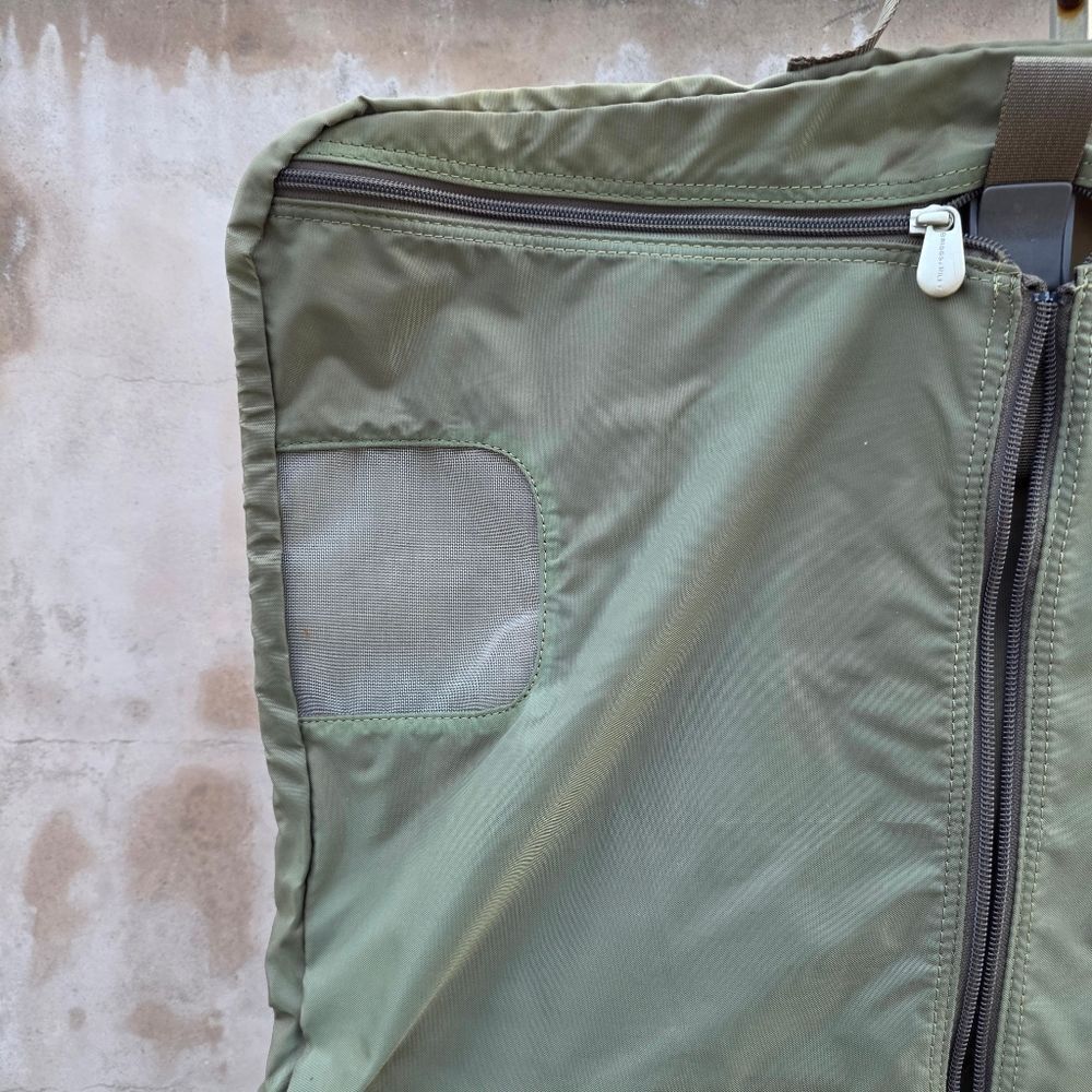 Briggs & Riley Garment Bag - Picture 7 of 8
